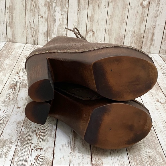 Steve Madden “CINNDI” Taupe Lace Up Platform Clog Ankle Boots Size 7 - Picture 13 of 16